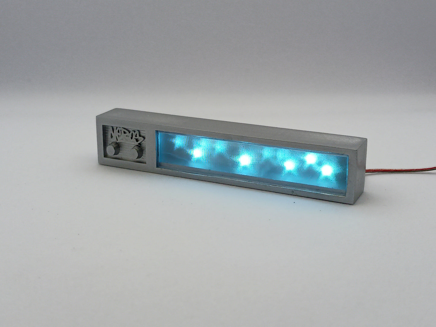 Neros Colorbar – Redcat Dash Light / Blue Static